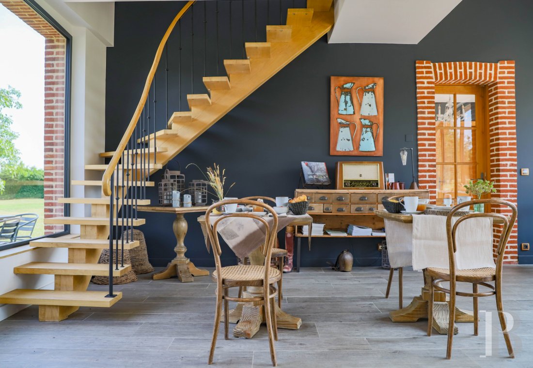 A former 18th century farmhouse with carefully renovated outbuildings on the edge of a forest in Perche - photo  n°12